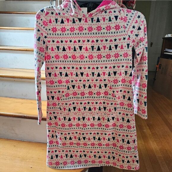 Adorable girls fleece Christmas nightgown size 10/12 - Picture 1 of 7
